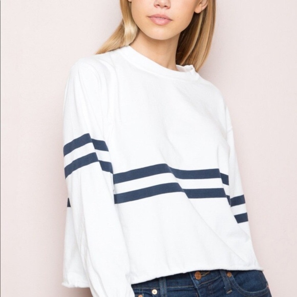 Brandy Melville Acacia Top Longsleeve